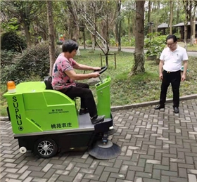 工业洗地机好用吗? 工业洗地机好用吗?