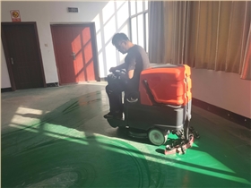 工业洗地机助力车间保洁