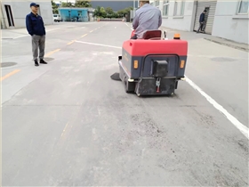 提升城市清洁效率，揭秘清扫车的全貌与应用