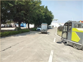 扫地车：解放你的双手，让生活更轻松