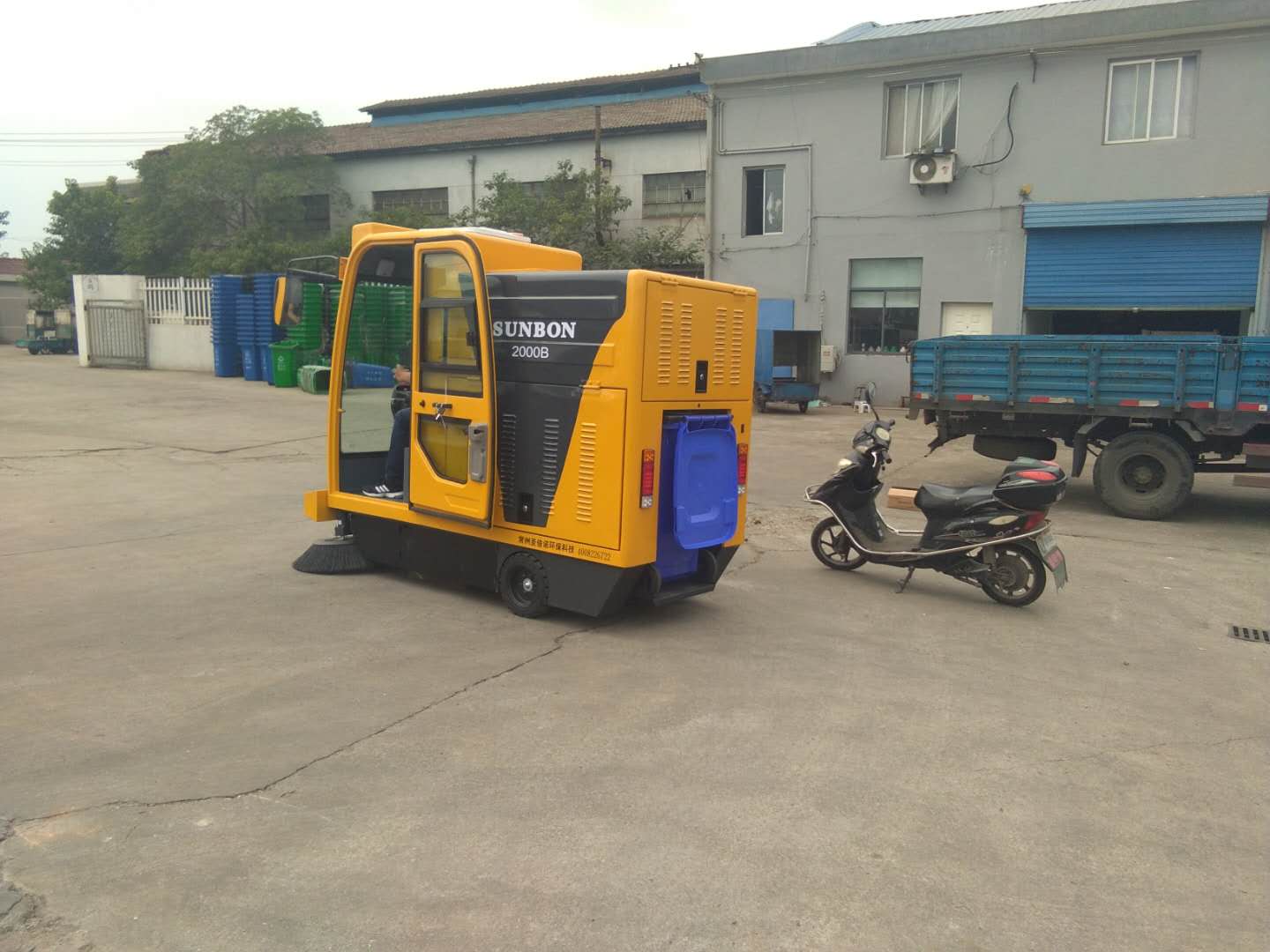 环卫扫地车客户案例-深圳戚墅堰环卫管理处