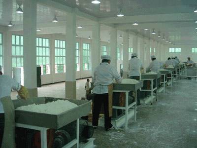  &nbsp;工业扫地车解决食品加工厂扬尘污染困扰